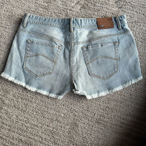 NWT Armani Exchange Denim Shorts Size 8 - Picture 3 of 10